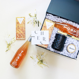 cheers gift box, champagne gift box, client appreciation gift box, real estate agent gift box, closing gift box, job promotion gift box, work anniversary, cheers, confete gifts and party boxes.