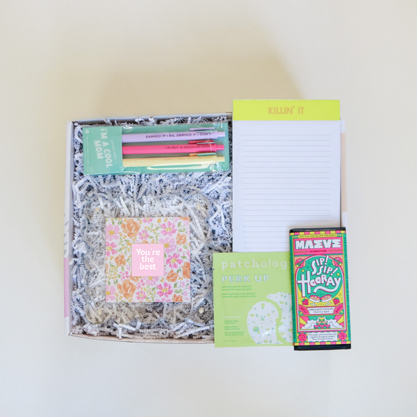 cool mom gift box, unique gifts for mom, mother's day gifts, modern mother's day gifts, confete gifts and party boxes. 