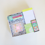 cool mom gift box, unique gifts for mom, mother's day gifts, modern mother's day gifts, confete gifts and party boxes. 