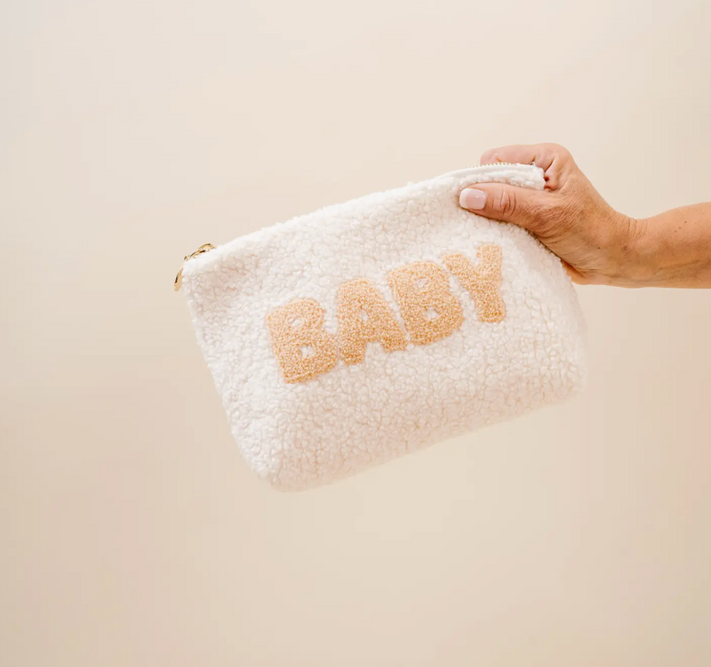 The darkling effect baby teddy pouch, new baby bag, confete gifts